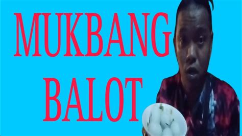Bakit tumatawa in English with contextual examples .